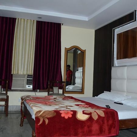 The Regal - Arrah By Othpl Hotel Exterior photo